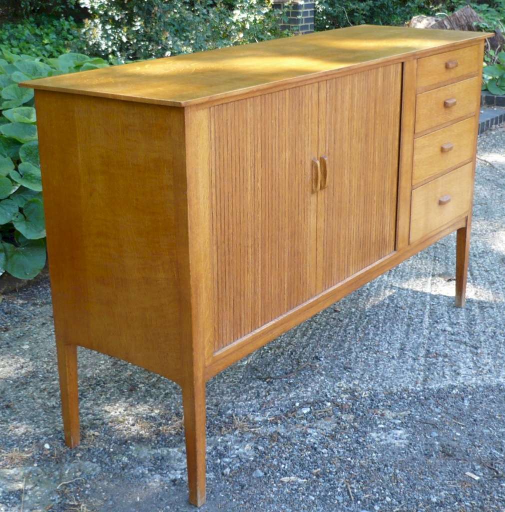 Cotswold School sideboard in golden oak Art Furniture