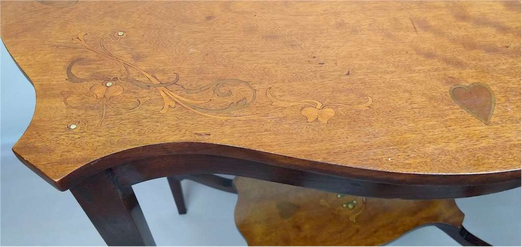 Art nouveau table inlaid with pewter and boxwood