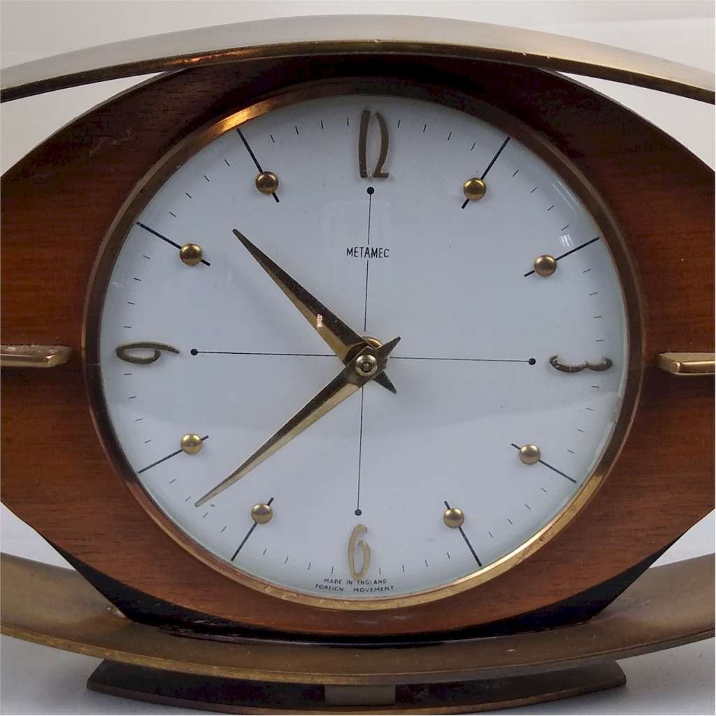 Stylish Mid Century clock by Metamec