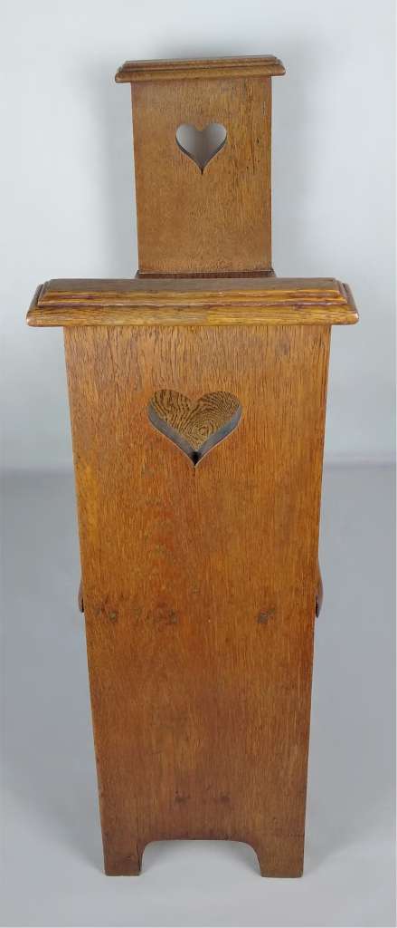  Arts and crafts settle/hall seat in golden oak