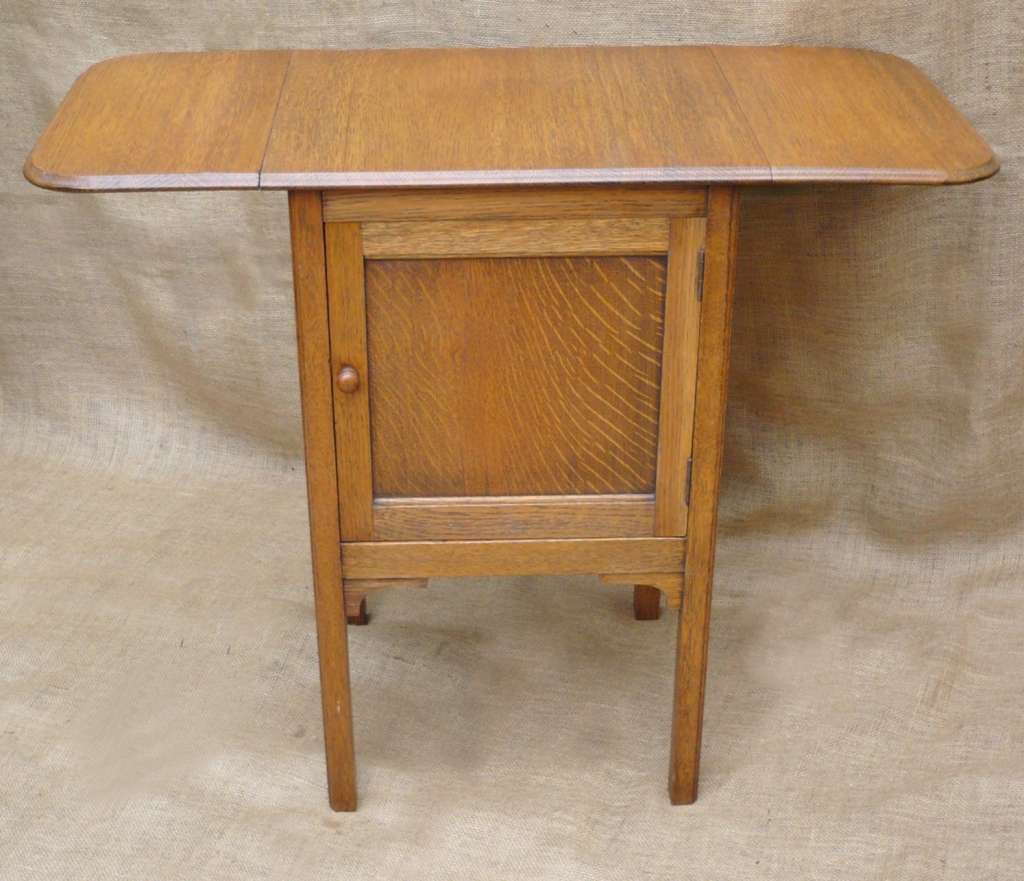 Bedside with extensions to both sides Art Furniture