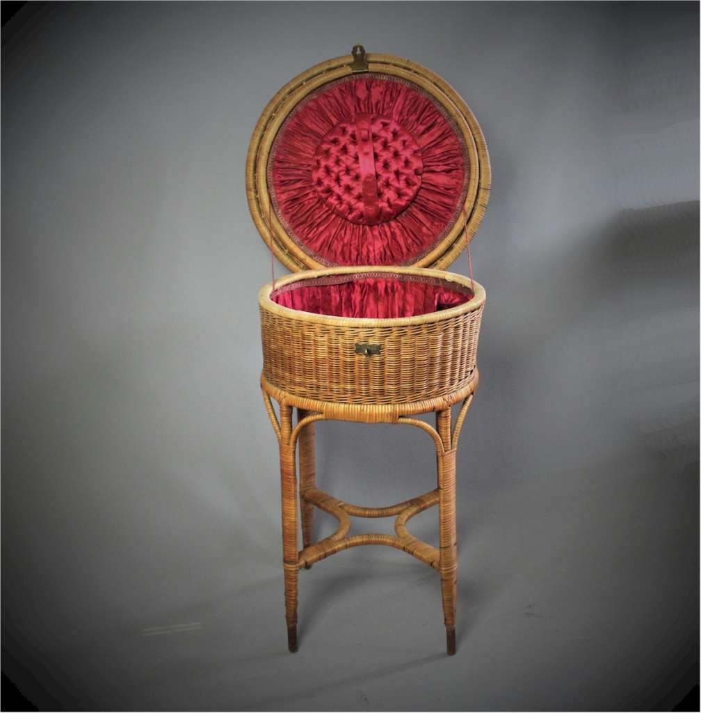 Wicker table / sewing table.