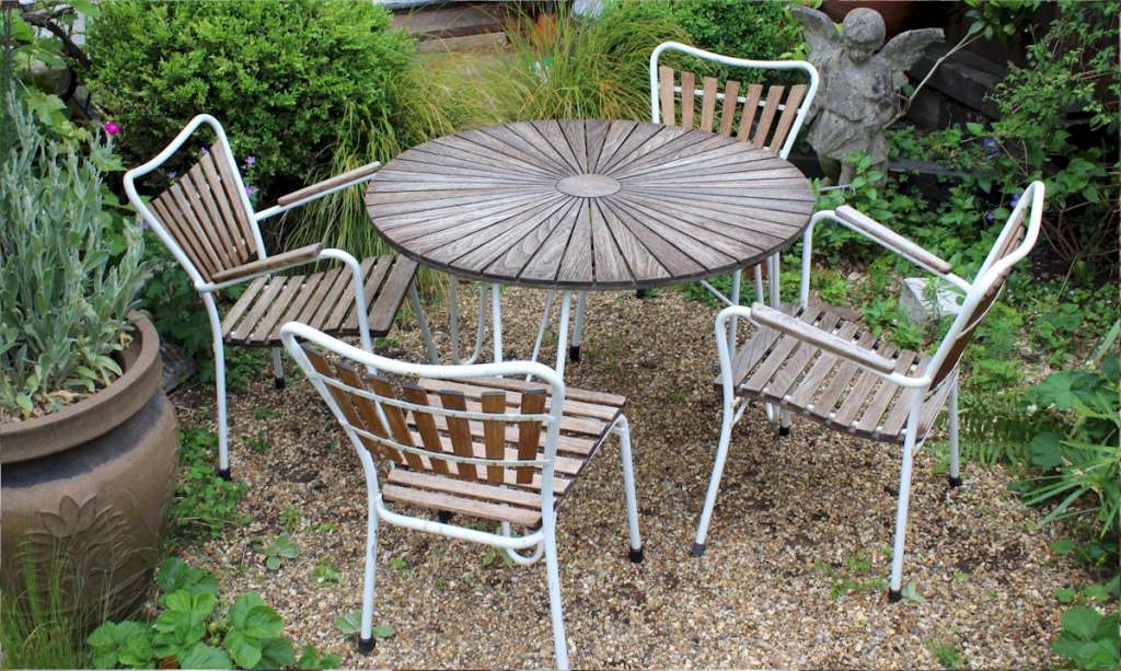 MidCentury teak and metal garden set Daneline SOLD Art Furniture