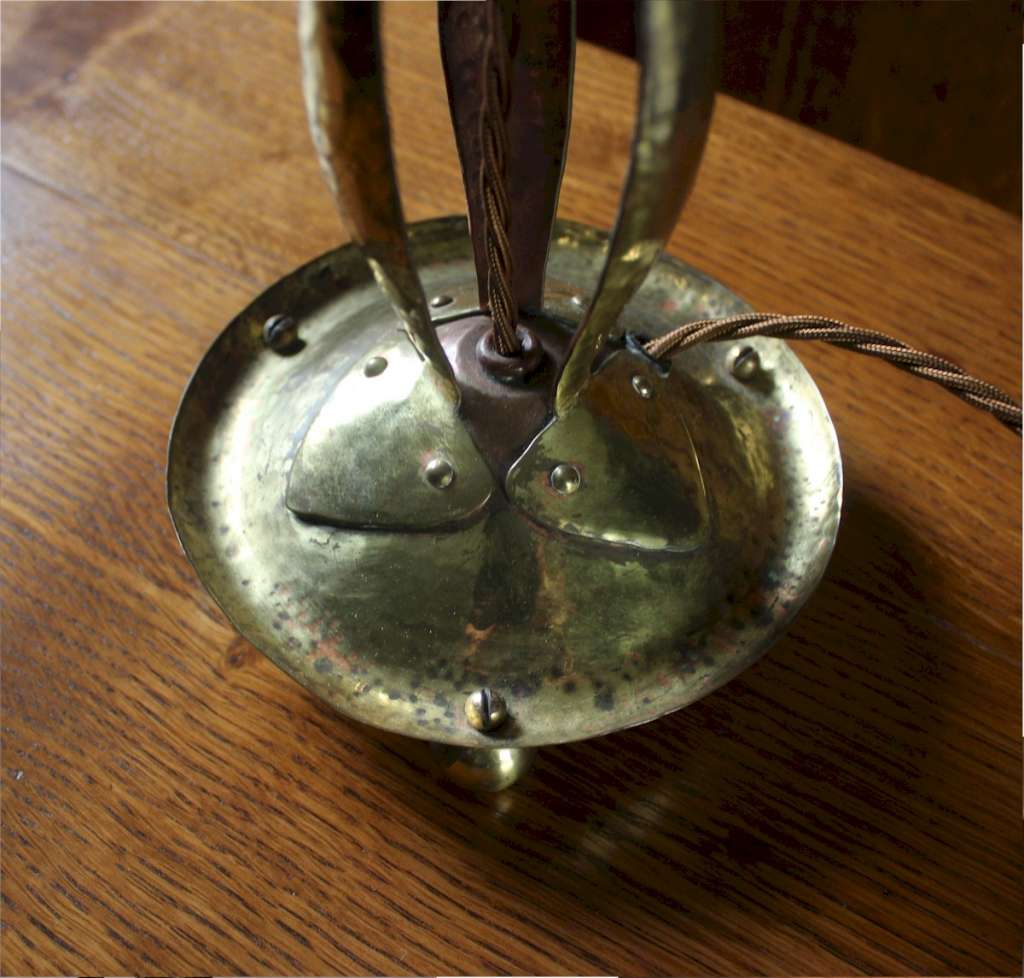 Arts and Crafts planished brass table lamp