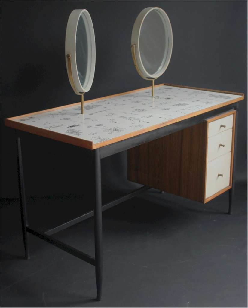 Mid-Century dressing table by Heals.