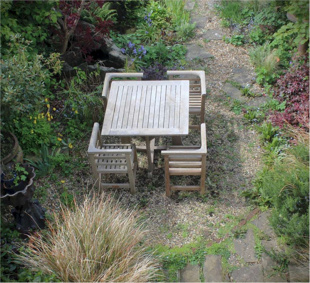 Classic Heals garden teak Cube set