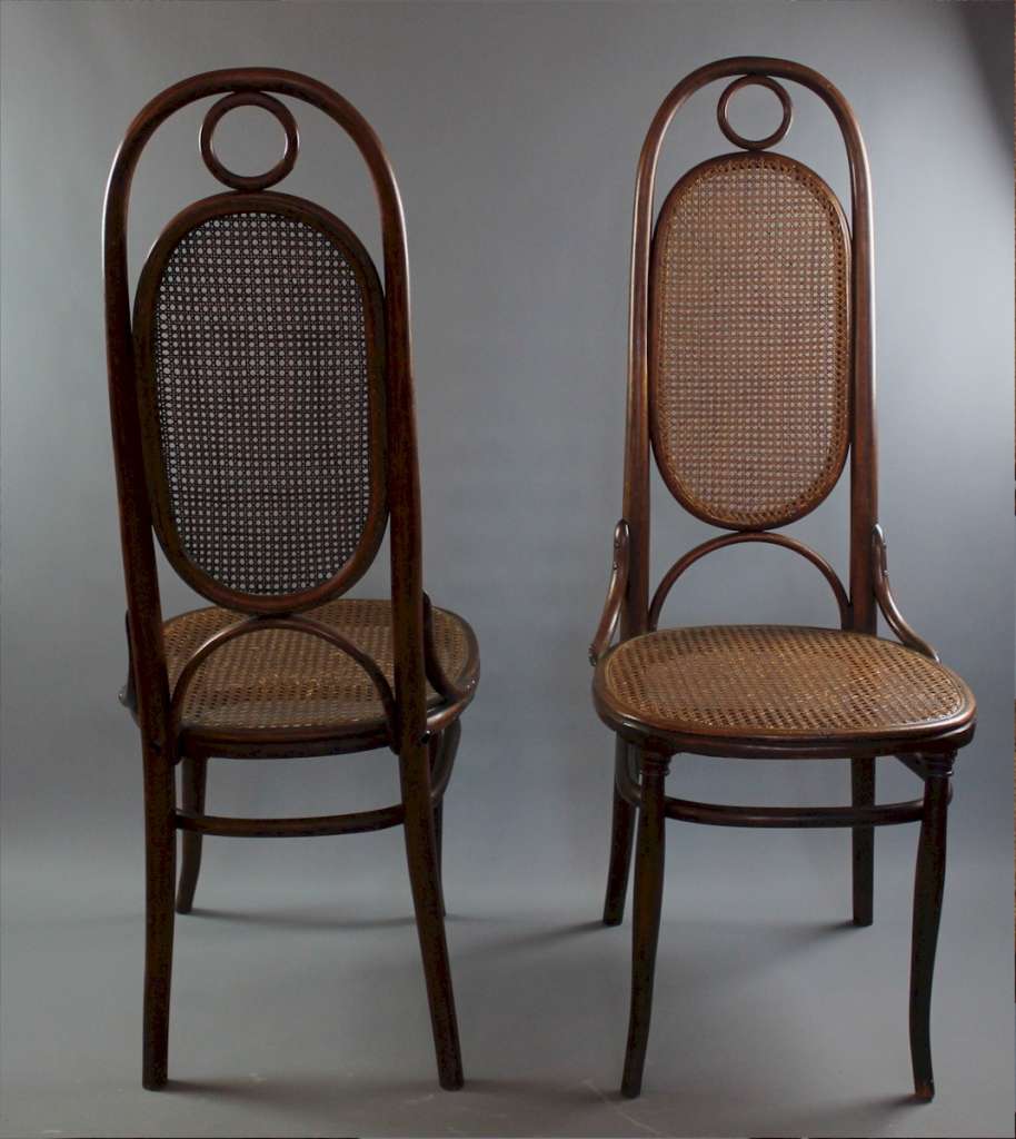Wonderful set of No 17 bentwood chairs by Michael Thonet
