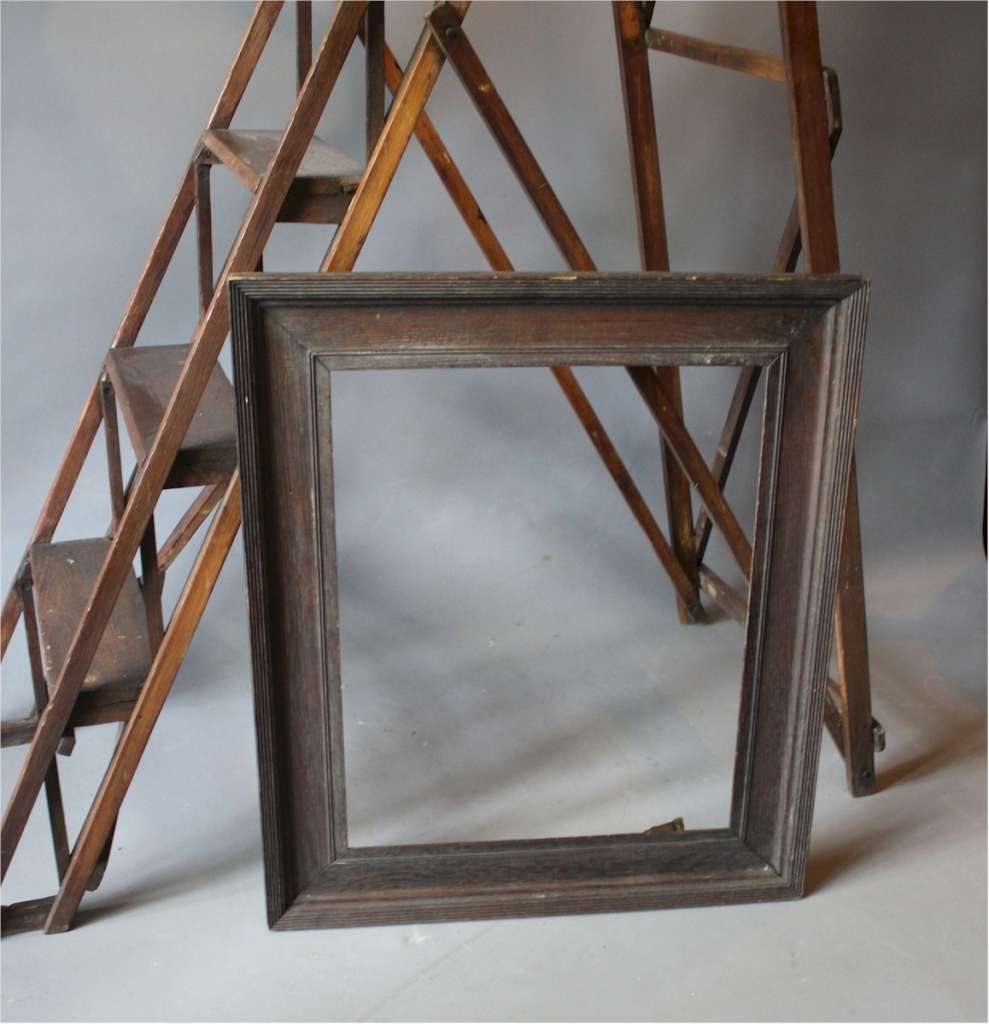 Oak Edwardian picture-frame