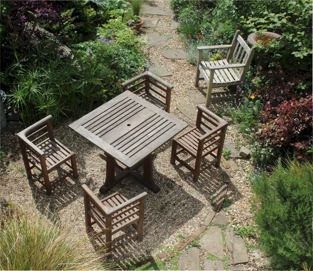 R A Lister Garden Set Table And Four Chairs