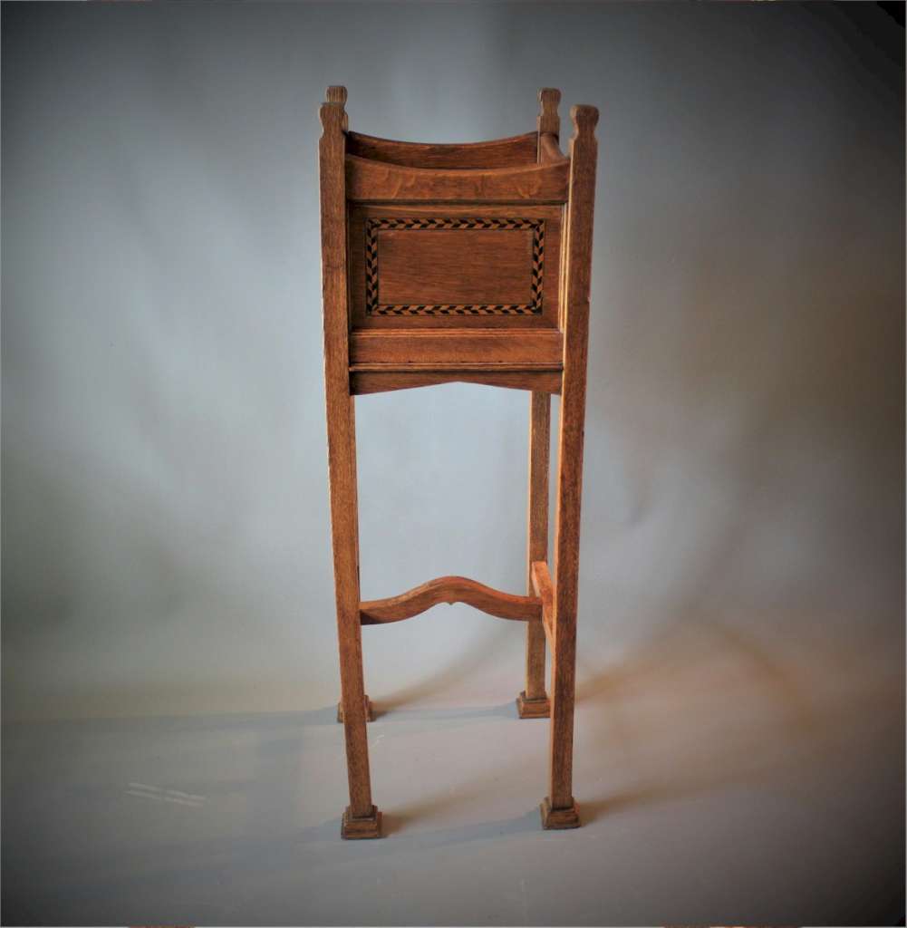 Arts and Crafts Shapland planter in oak