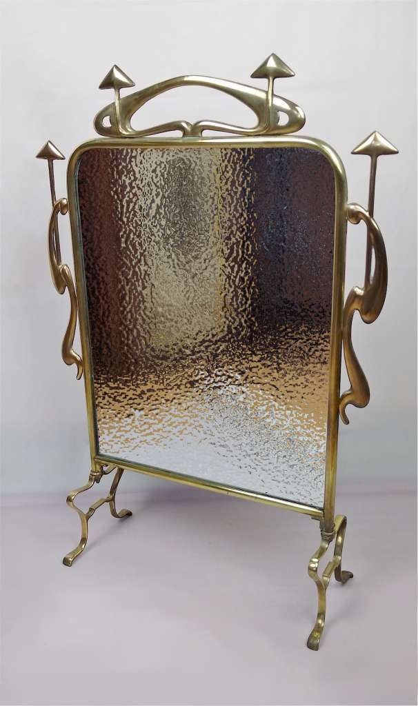 Arts and crafts fireguard in brass