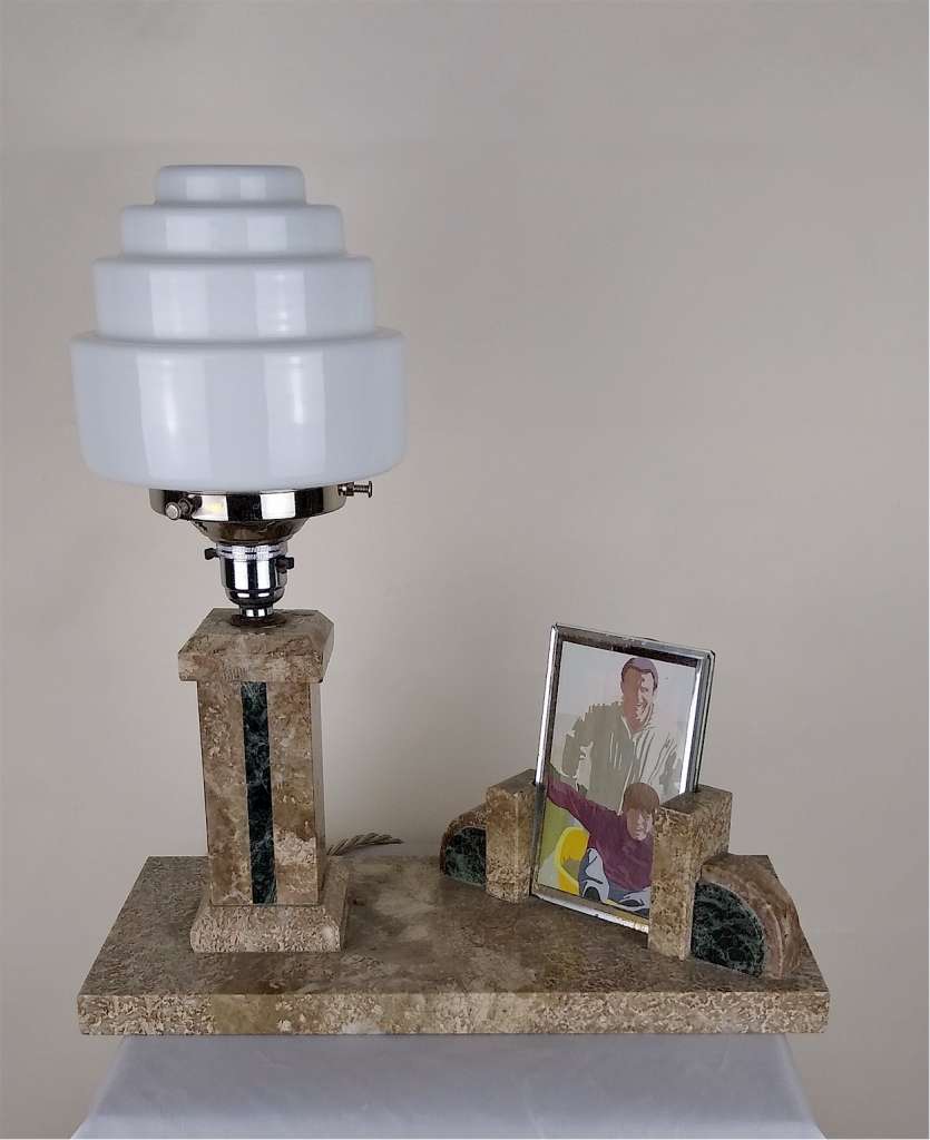 Art Deco lamp incorporating a picture frame