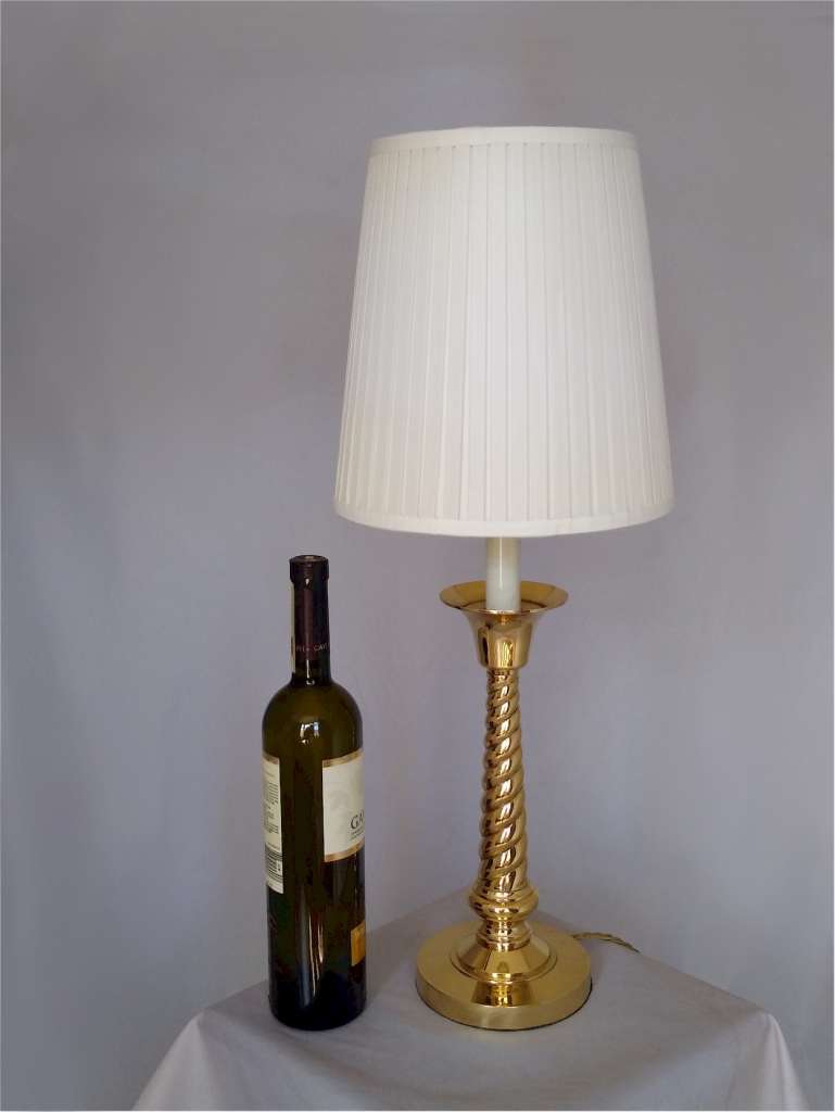 Candlestick tablelamp in brass Art Furniture