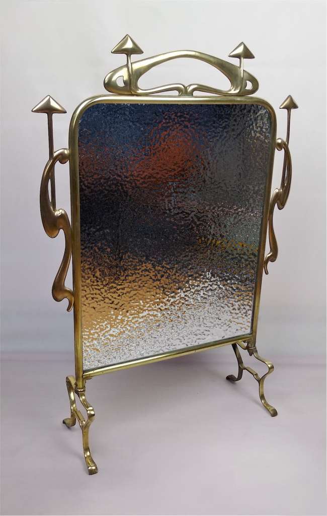 Arts and crafts fireguard in brass
