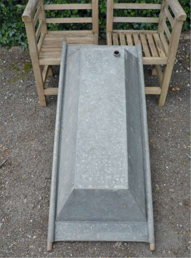 Small galvanized trough perfect for herb garden | Garden | Art Furniture