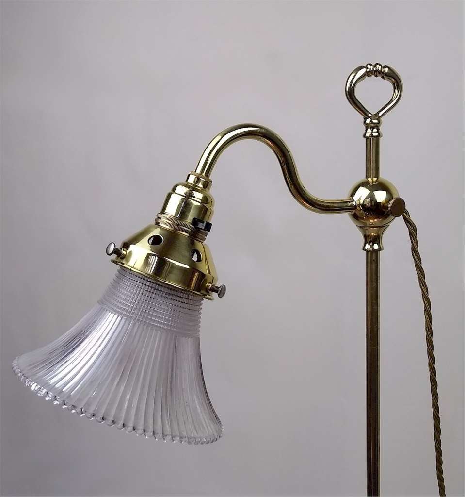 Adjustable library table lamp in brass Art Furniture