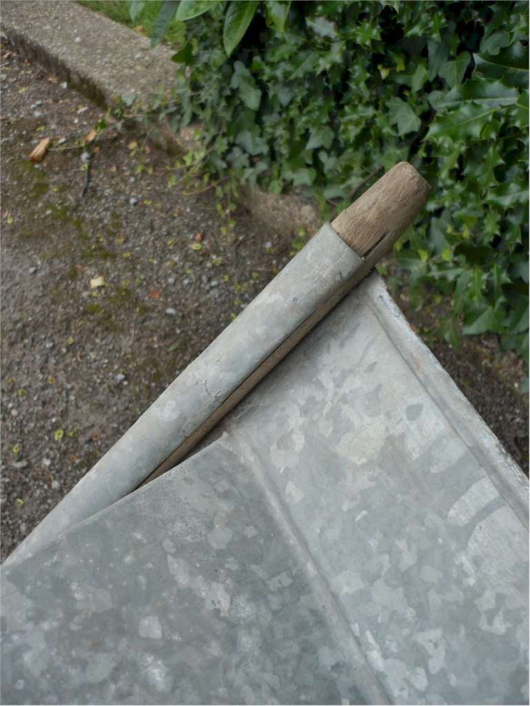 Small galvanized trough perfect for herb garden | Garden | Art Furniture