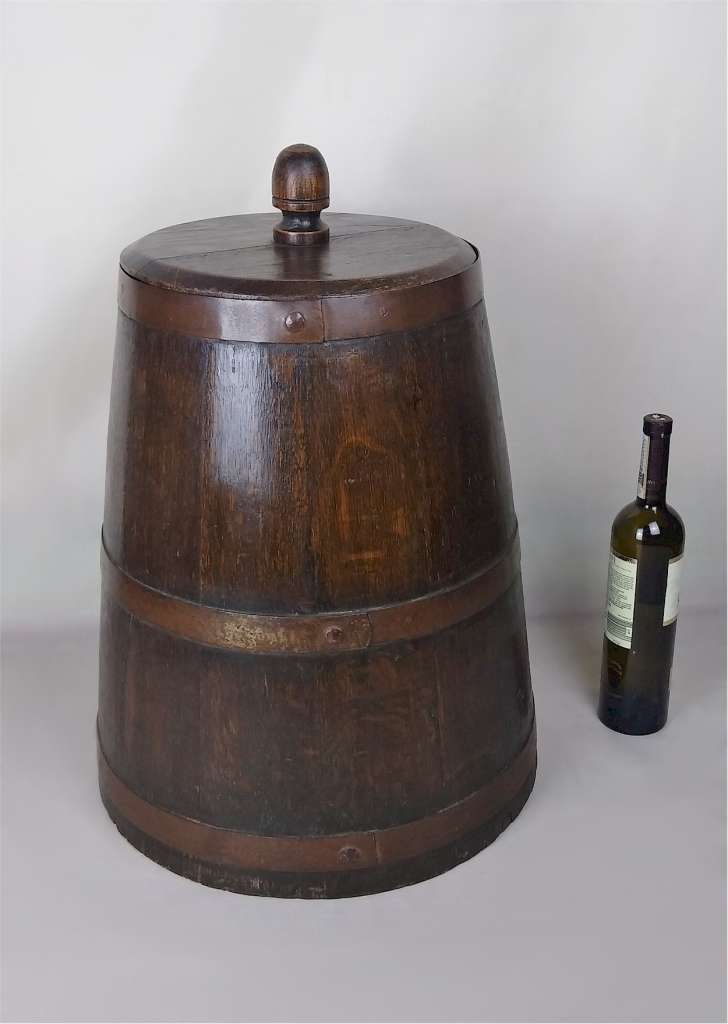 Substantial arts and crafts log bin in oak