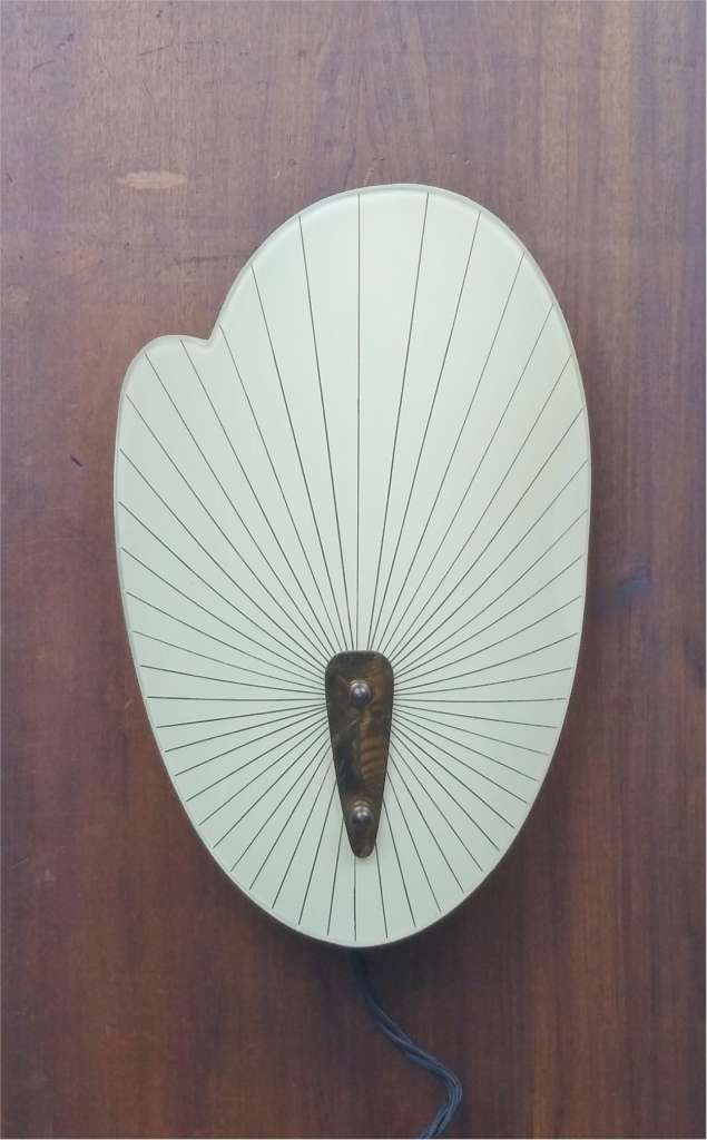 Stylish Mid Century wall light glass & brass