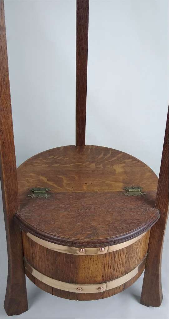 Arts and crafts table in oak by Listers of Dursley