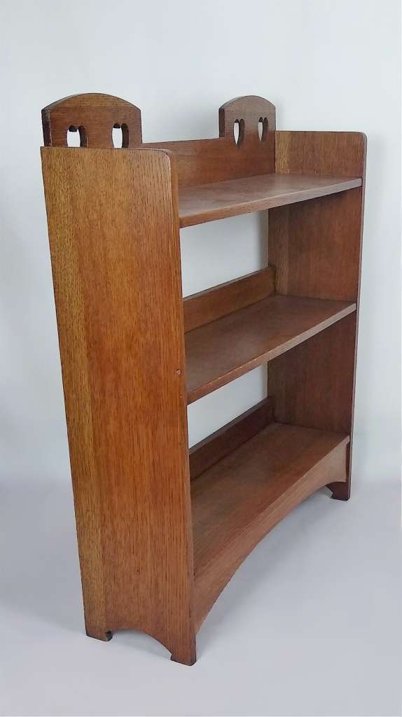 Double heart arts and crafts bookcase in oak