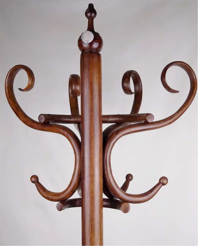 Half round bentwood hatstand in beech