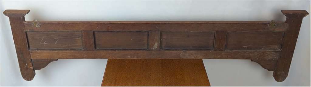 Arts and crafts hat/coat rack with copper motto