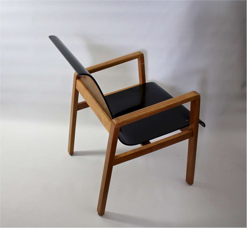 alvar Aalto Finmar 403 hallway chair