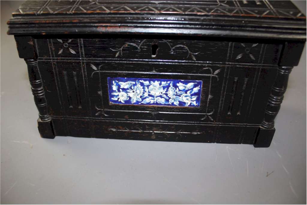 Aesthetic Movement stationery box Art Furniture