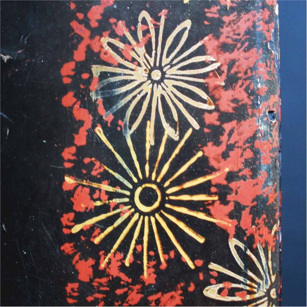 Aesthetic Period Bamboo Lacquered table