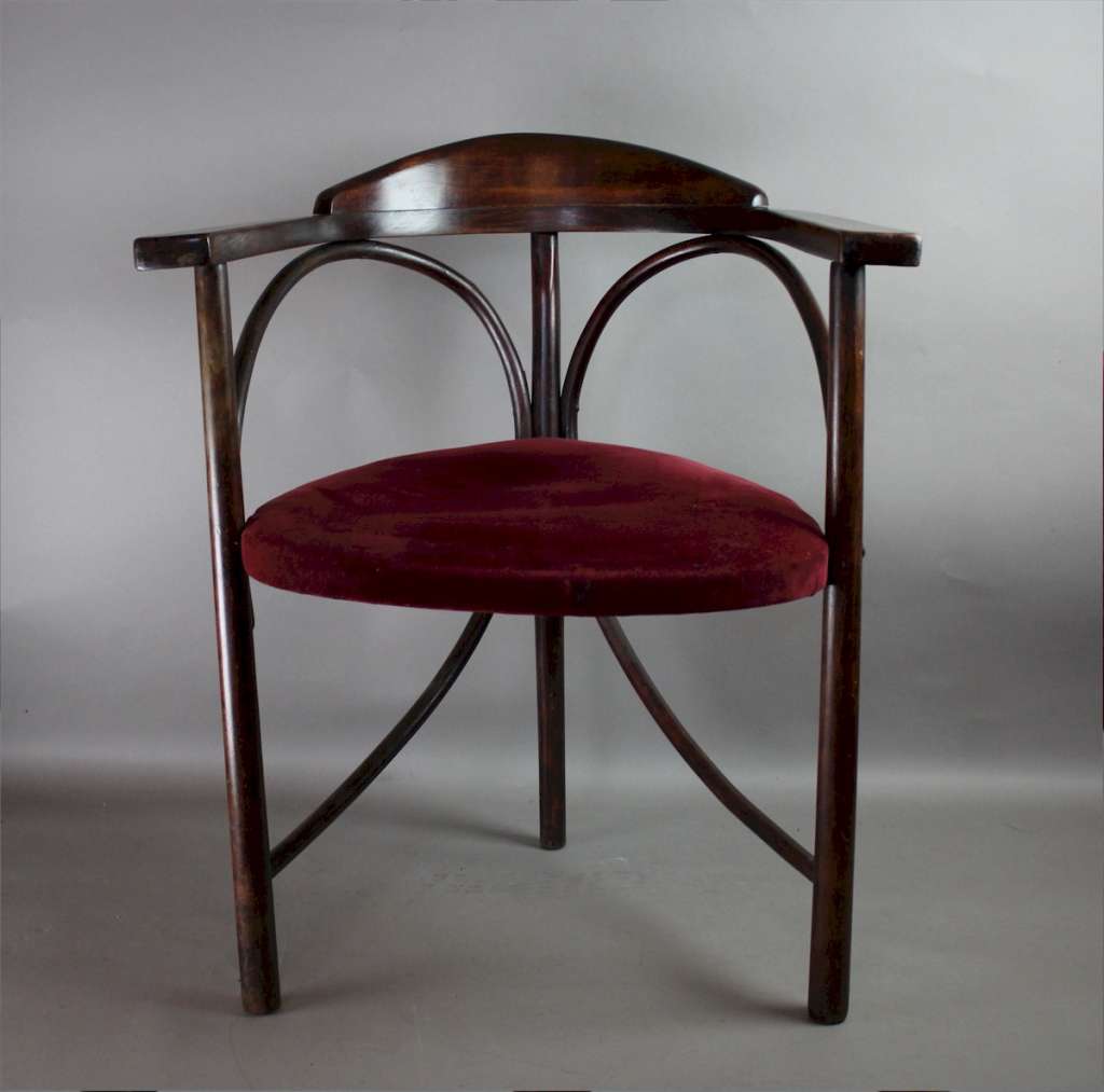 Thonet bentwood armchair N. 81 c1905