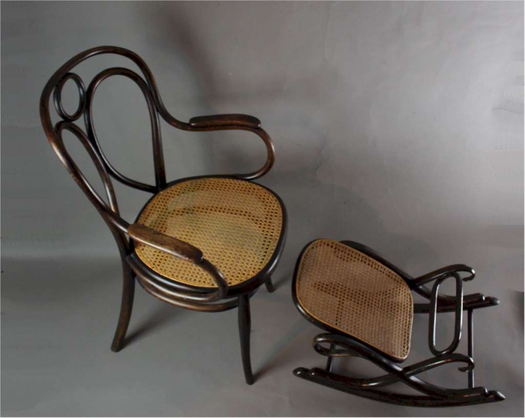 Bentwood footstool Art Furniture
