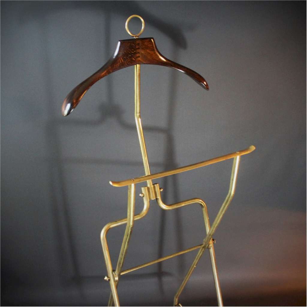 Italian Mid-Century Valet stand by Ico Parisi