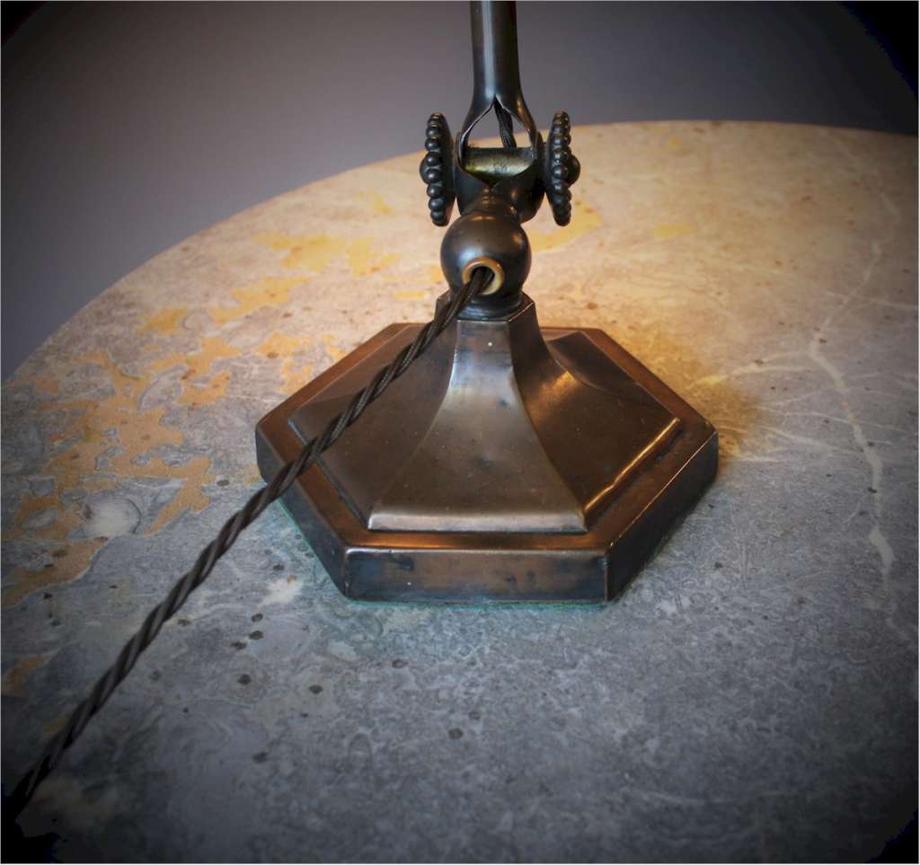 Dugdill daisy cog table lamp in copper