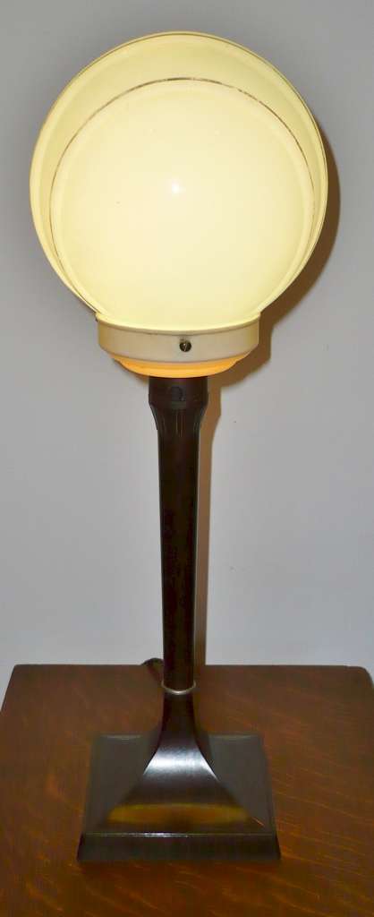 Art Deco table lamp