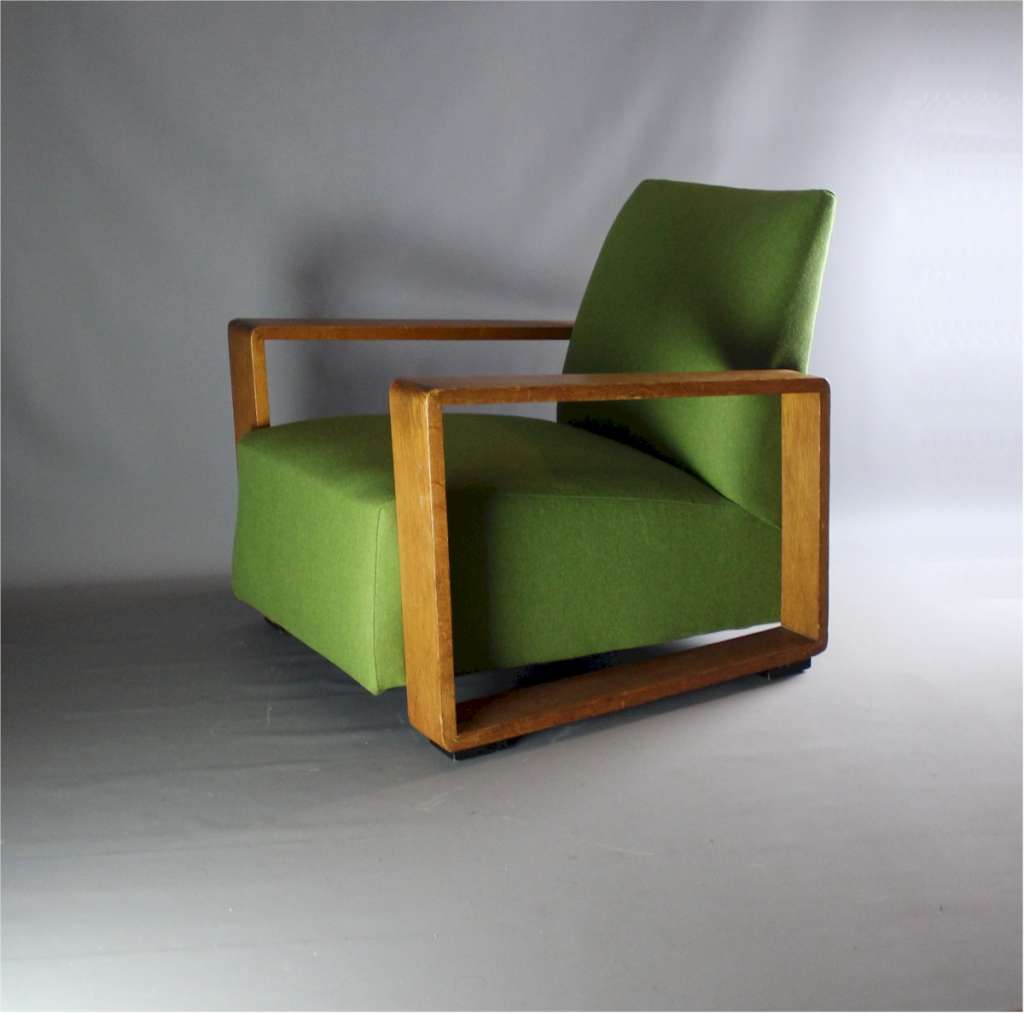 Stylish 1930's oak framed armchair