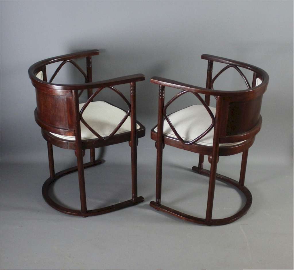 Josef Hoffmann Bentwood pair of Fledermaus tub Chairs