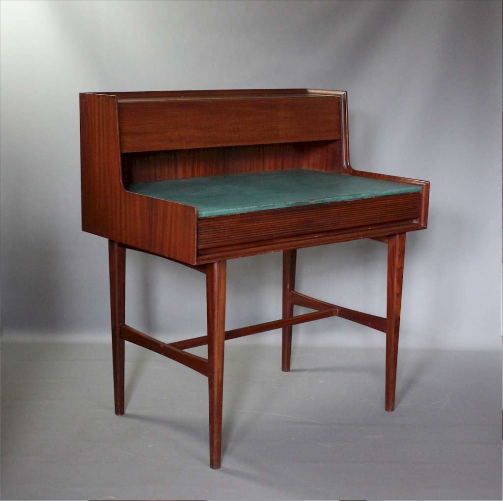 Mid Century desk in Teak by Richard Hornby for Fyne Ladye