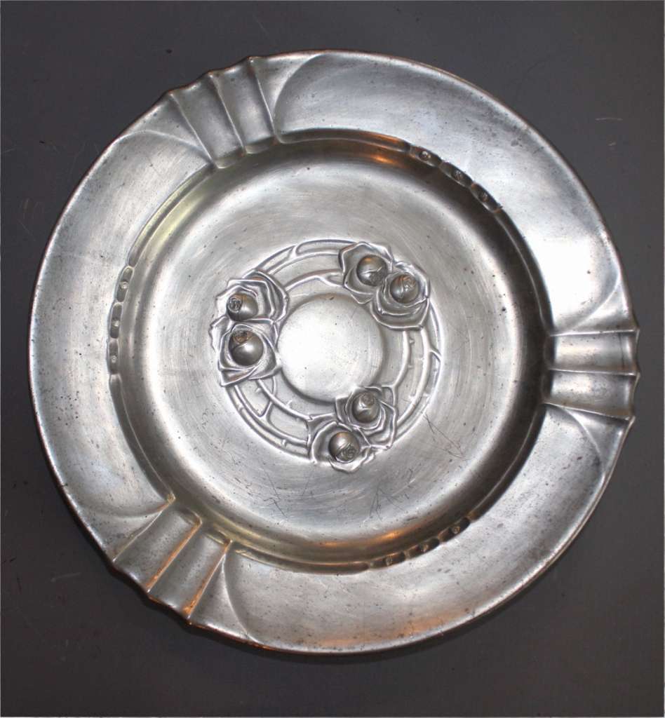 Arts and Crafts / Nouveau Pewter chargers by Kayserzinn