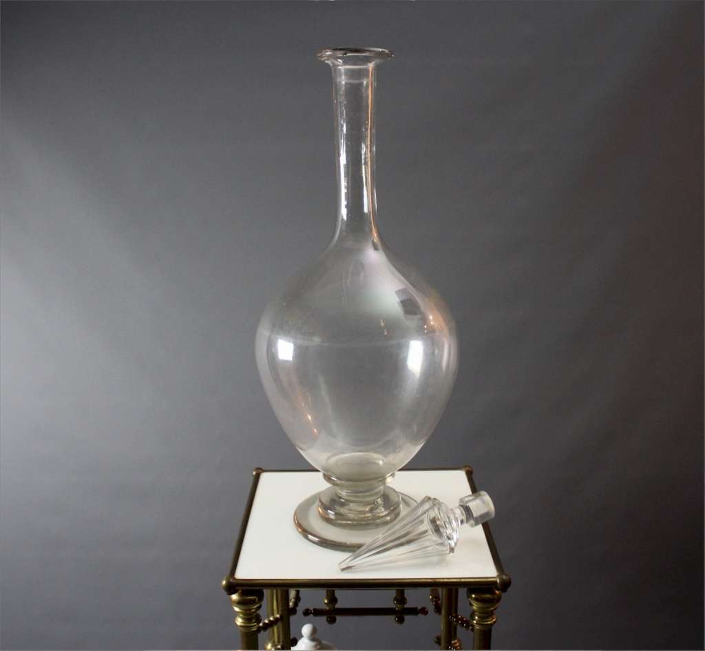 Large Victorian Apothecary jar with stopper Art Furniture