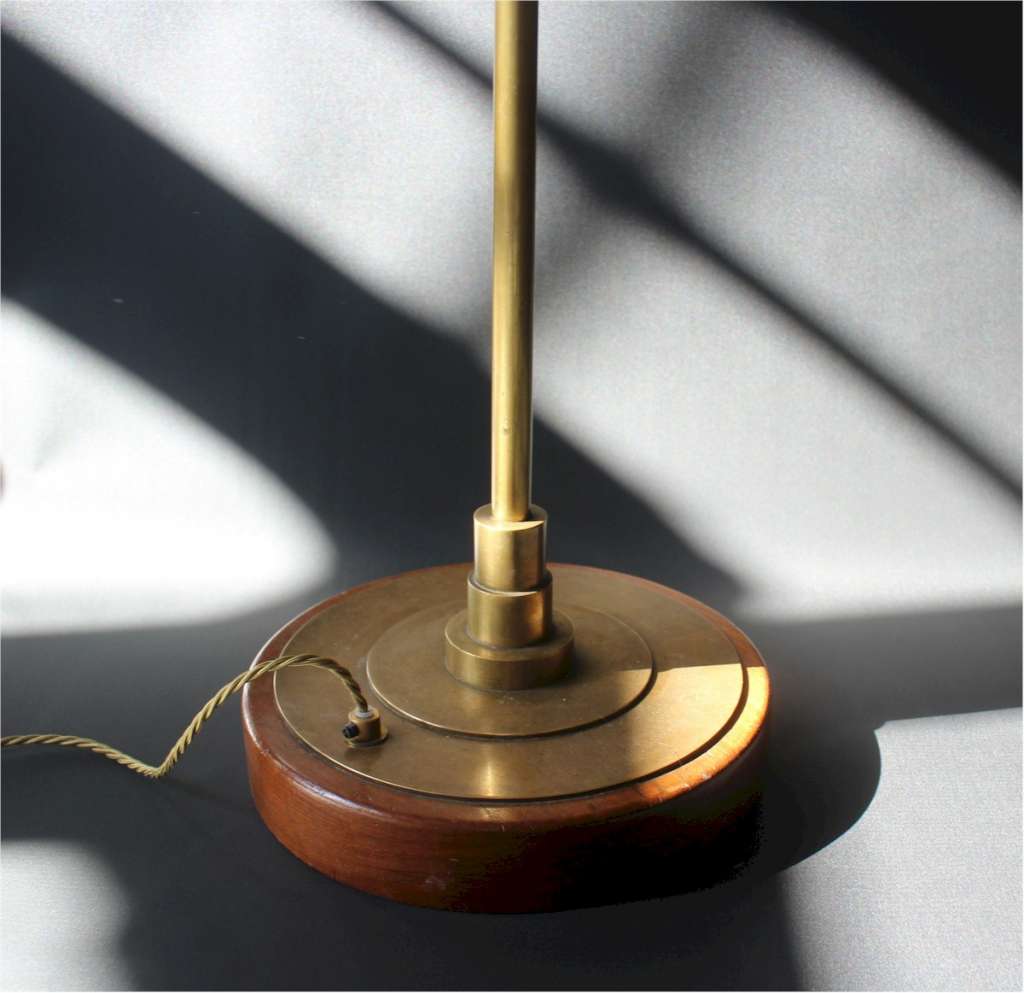 Modernist Brass Floor lamp