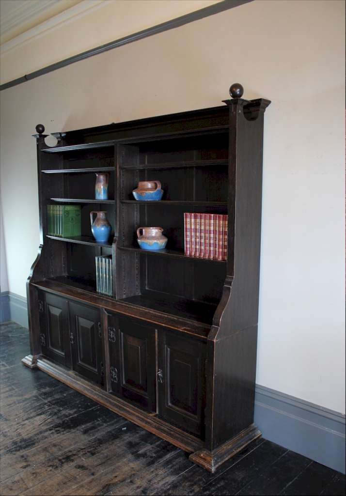 Impressive oak arts and crafts bookcase in the manner of the Guild of Handicraft c1900