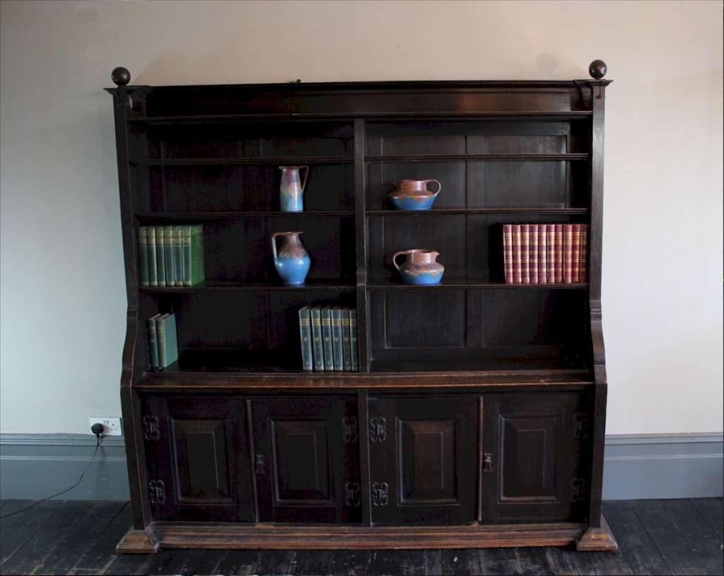 Impressive oak arts and crafts bookcase in the manner of the Guild of Handicraft c1900