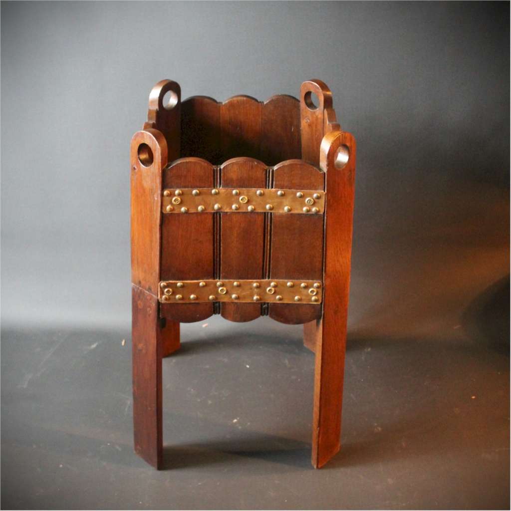 copper banded oak arts and crafts planter