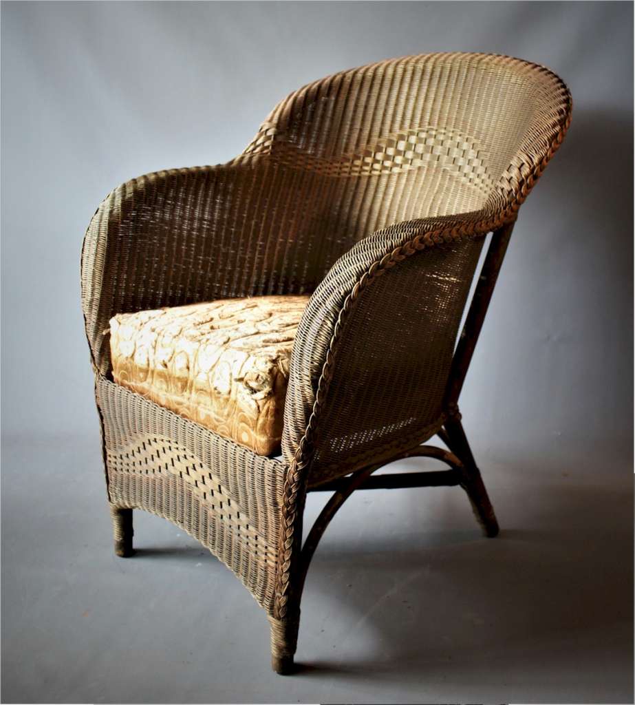 Lloyd loom armchair with gold weave