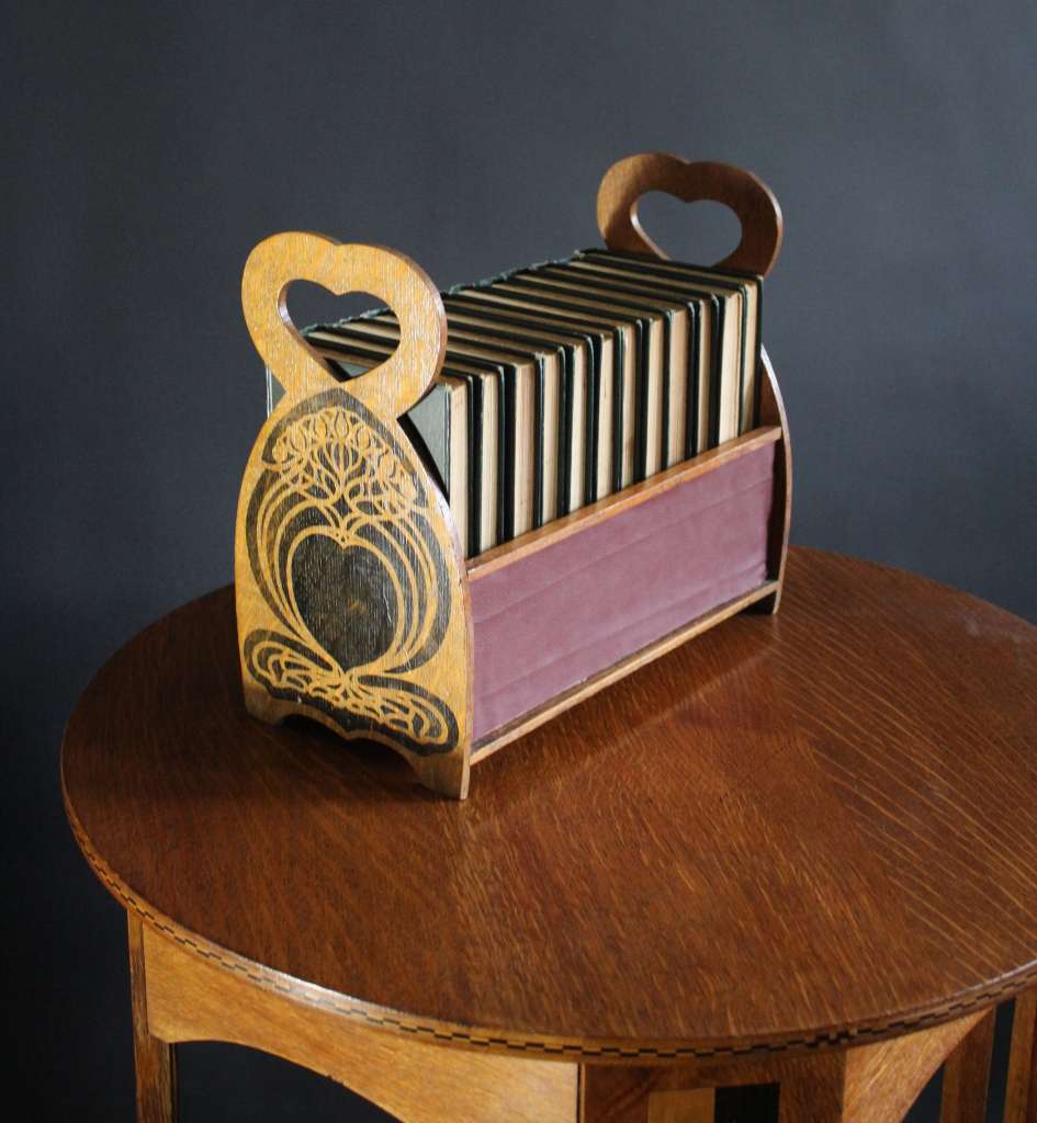  Arts and Crafts stencilled book trough