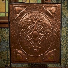 Arts and crafts fireguard in copper and iron