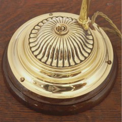 Adjustable desk lamp in brass