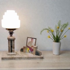 Art Deco lamp incorporating a picture frame