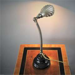 Victorian adjustable table lamp
